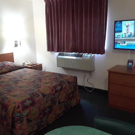 Intown Suites Houston Intercontinental エクステリア 写真